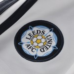 Pantalones Cortos Alternativos Visitantes Leeds United 2026/27 para Niño Pantalones Cortos Alternativos Visitantes Leeds United 2026/27 para Niño