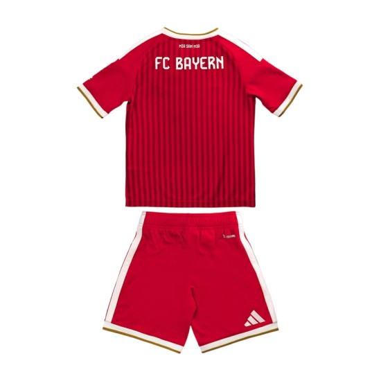 Conjunto Local Niño Bayern Múnich 2026/27 Conjunto Local Niño Bayern Múnich 2026/27
