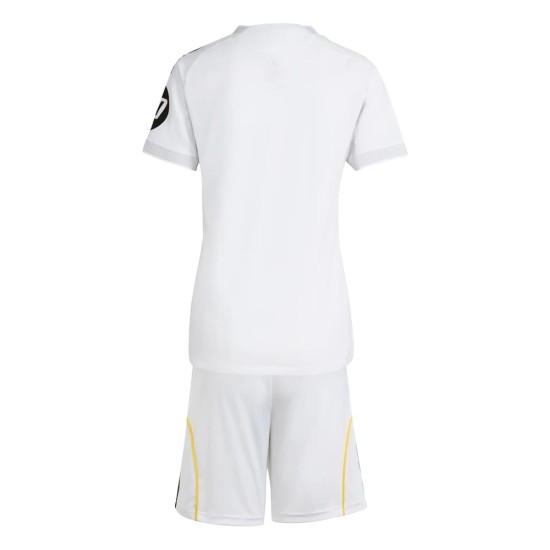Kit local del Real Madrid 2025/26 para niño