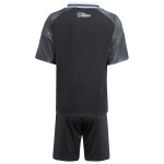 Kit de visitante Aston Villa 2025/26 para niño