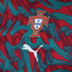 Camiseta de Entrenamiento Prepartido de la Copa Mundial 2026 de Portugal Tercera Equipación Roja para Niño Camiseta de Entrenamiento Prepartido de la Copa Mundial 2026 de Portugal Tercera Equipación Roja para Niño