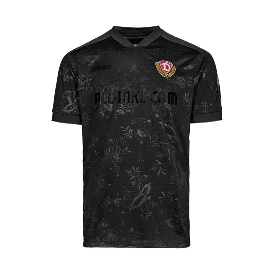 Camiseta Especial Totalmente Negra Dynamo Dresden Hombre 2025/26 Camiseta Especial Totalmente Negra Dynamo Dresden Hombre 2025/26