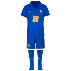 Kit local Birmingham City 2025/26 niño