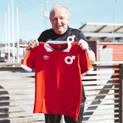 Camiseta local sin publicidad para hombres Degerfors IF 2025 Camiseta local sin publicidad para hombres Degerfors IF 2025